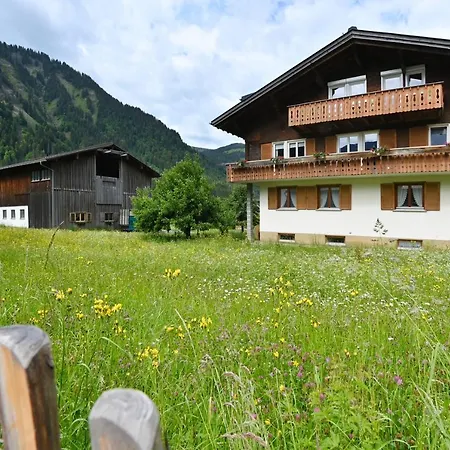 Appartements Willi *